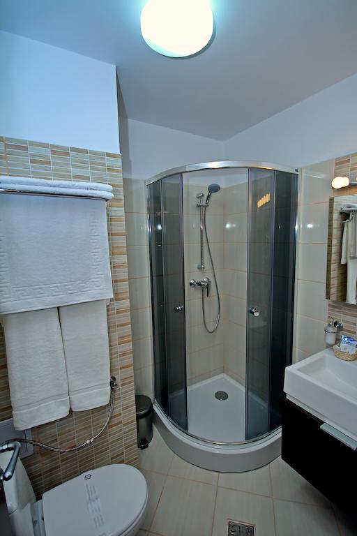 Hotel Eden Tulcea Ruang foto