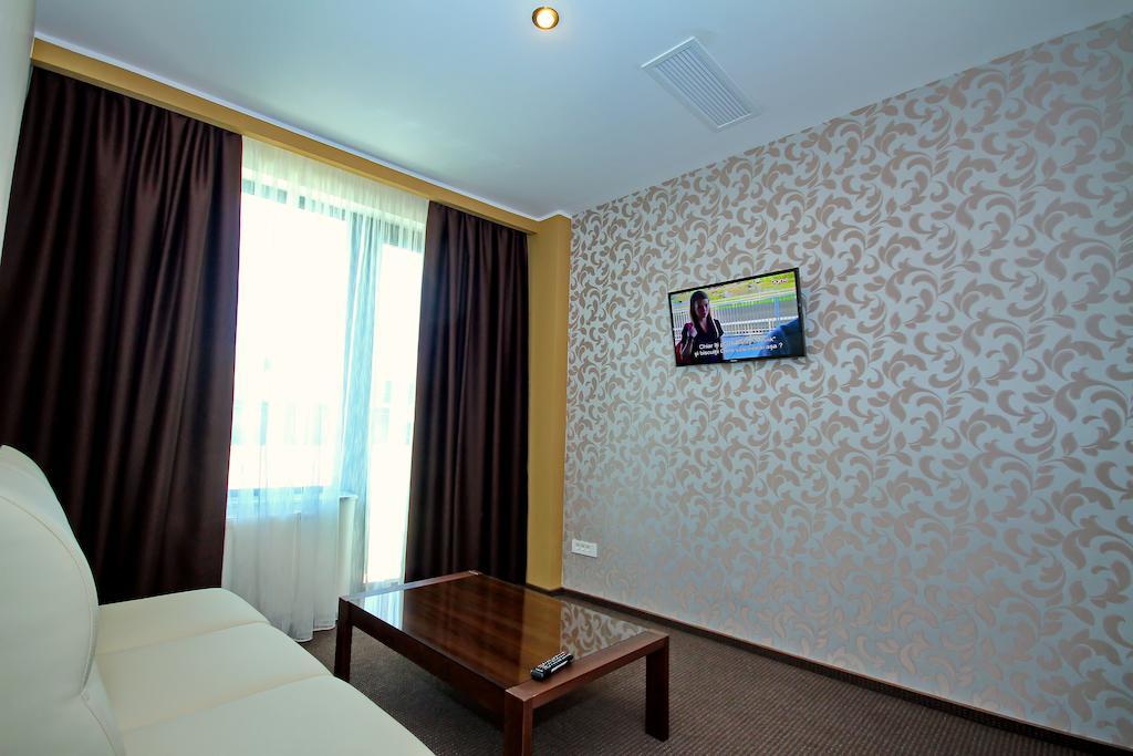 Hotel Eden Tulcea Ruang foto
